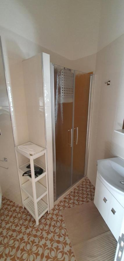 Ferienwohnung La Capasa Di Casada Spongano Exterior foto