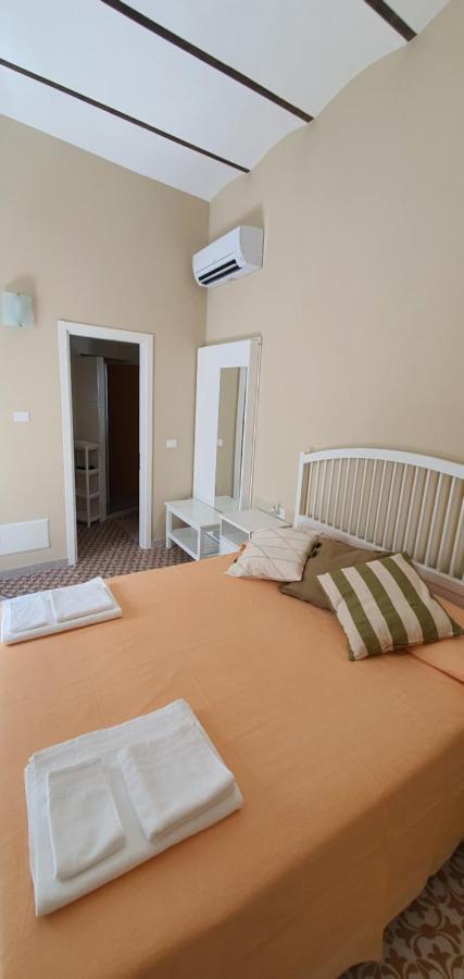 Ferienwohnung La Capasa Di Casada Spongano Exterior foto