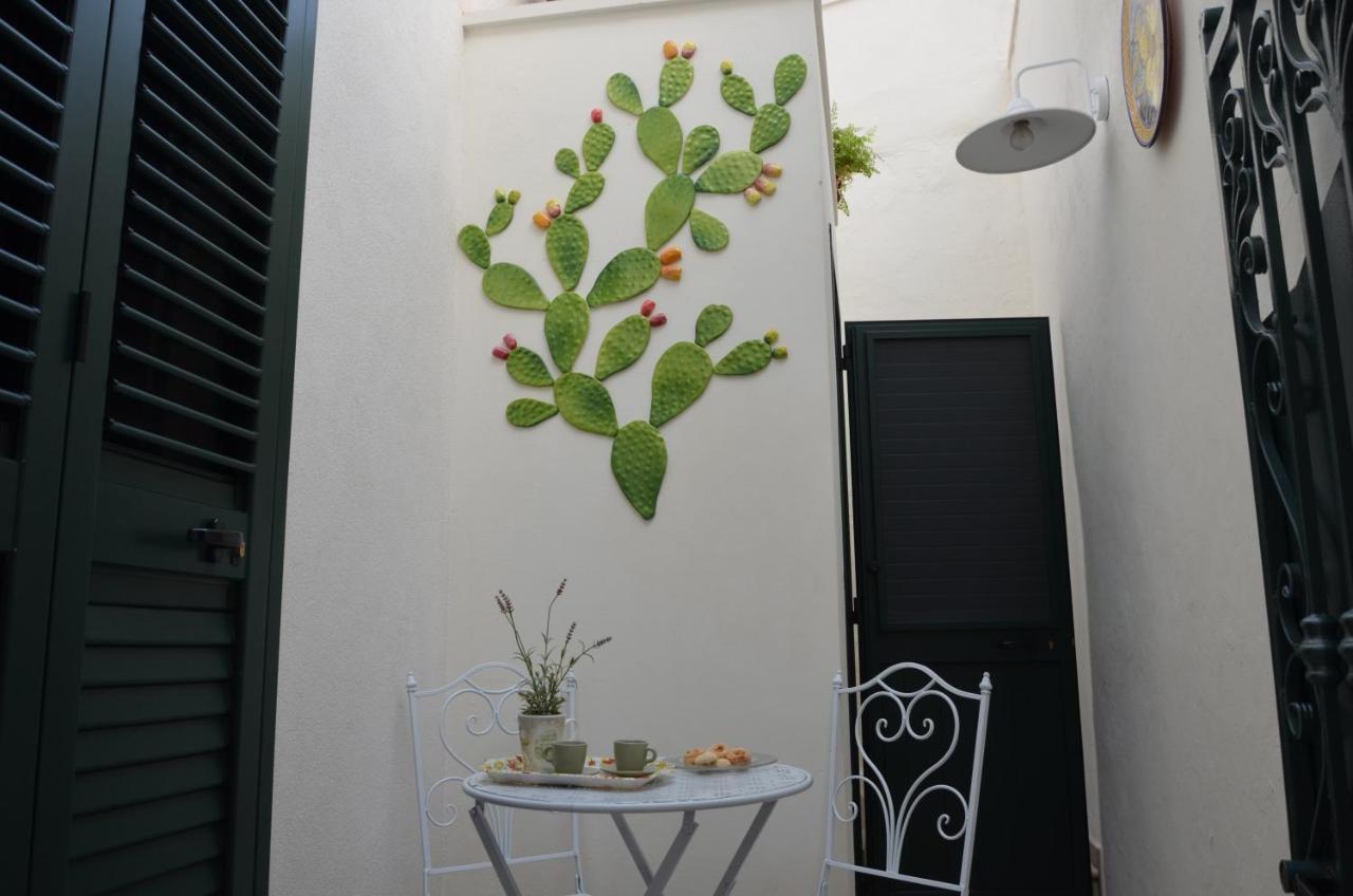 Ferienwohnung La Capasa Di Casada Spongano Exterior foto